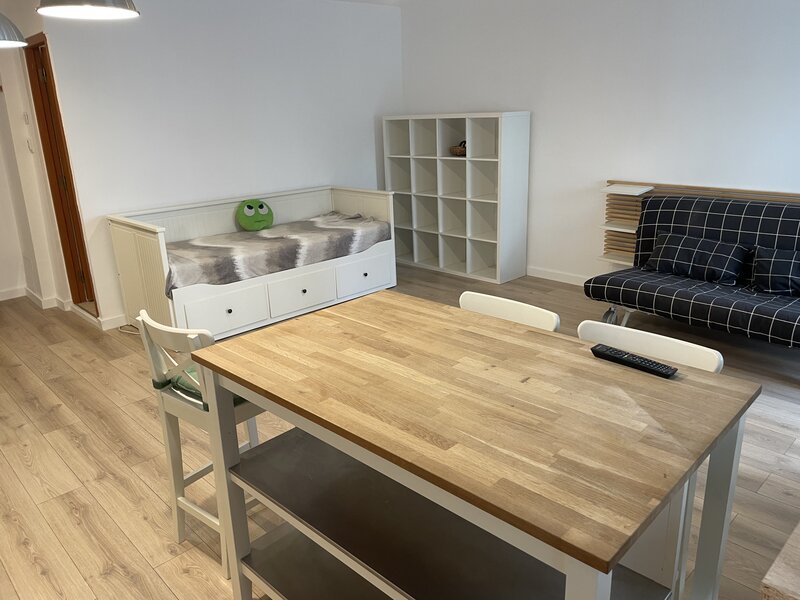 mall vitan strada vlaicu voda,